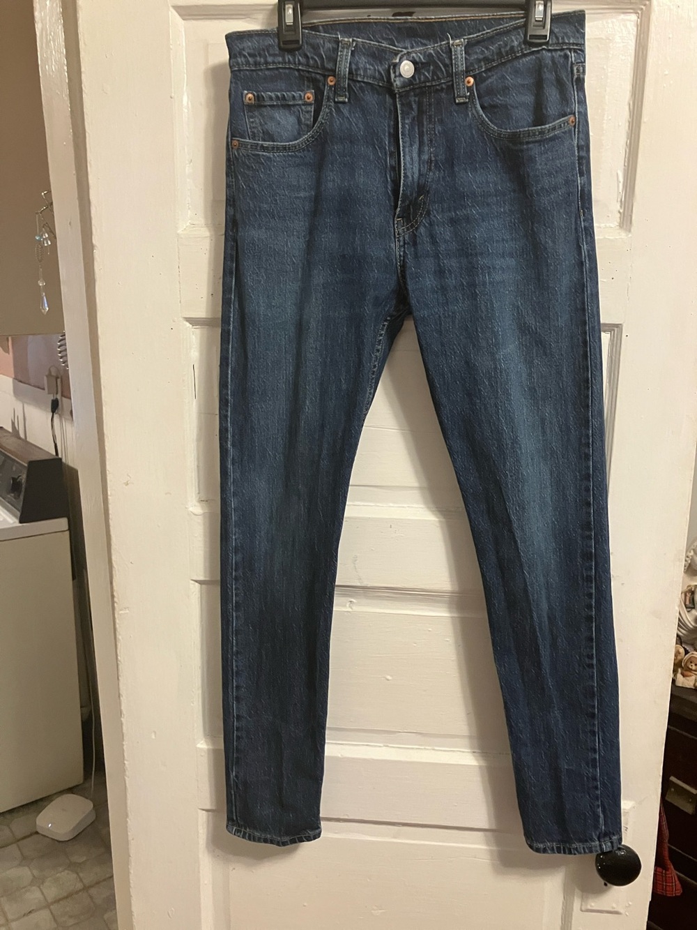 Used , but like new.  Levi’s. Skinny Jeans waist 31”-32. Inseam 30”
